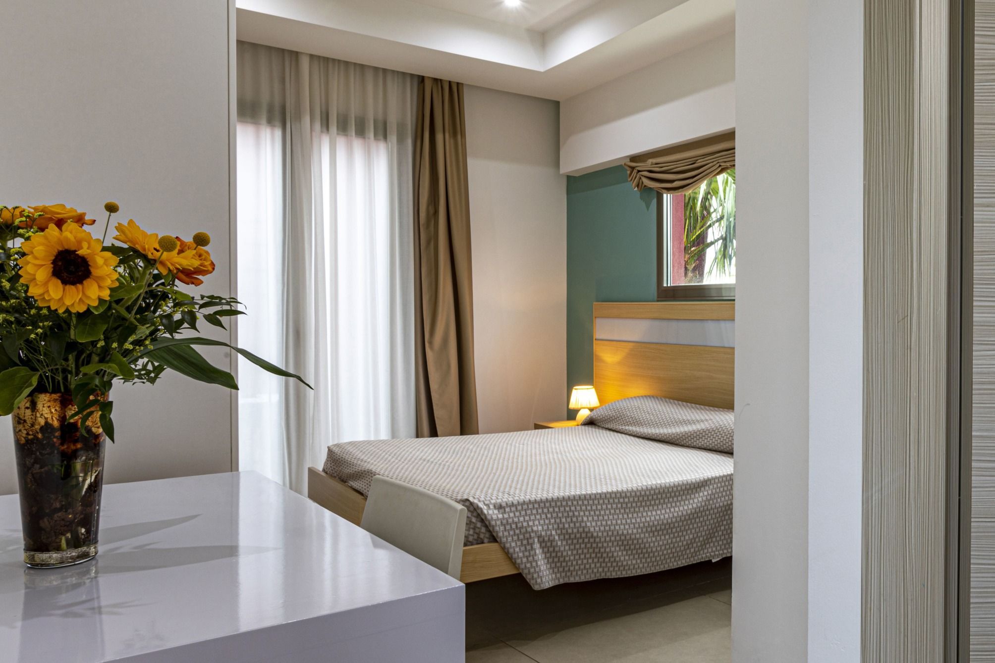 Double room with patio