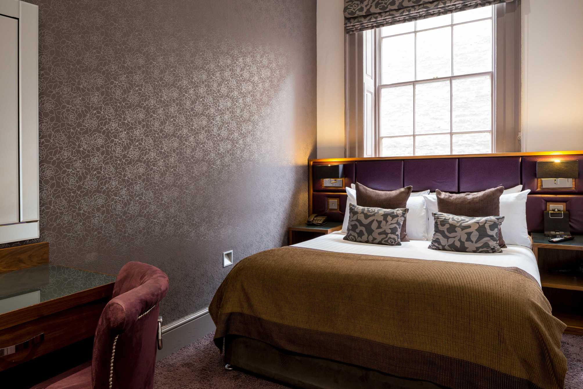 Roomzzz Newcastle City 2