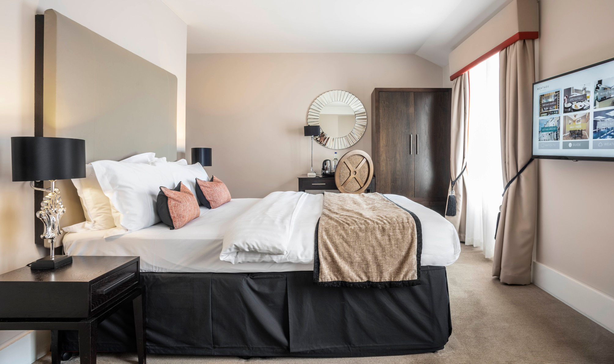 Montagu Place Hotel 1