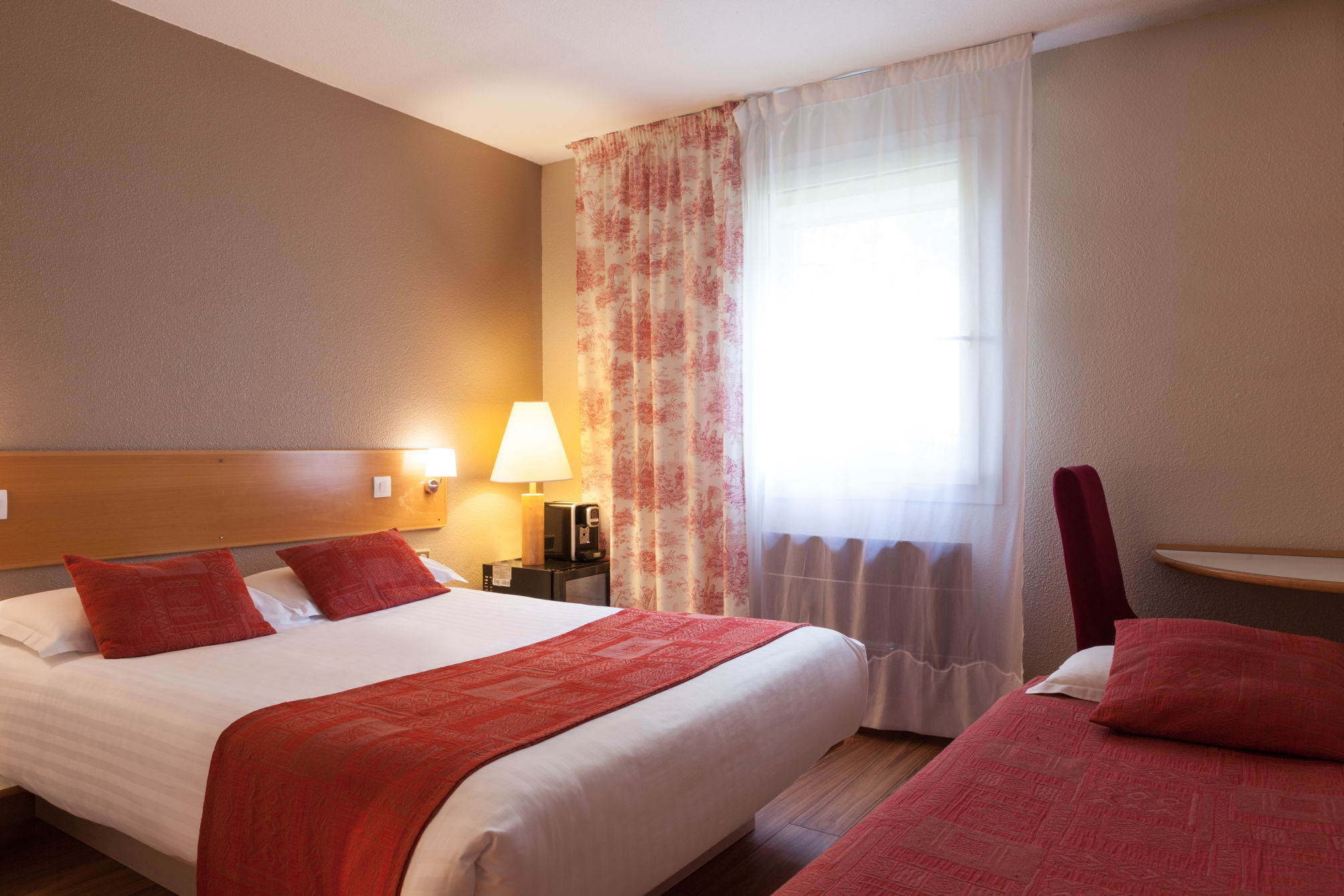 The Originals City Hôtel Bordeaux Porte du Bassin 2