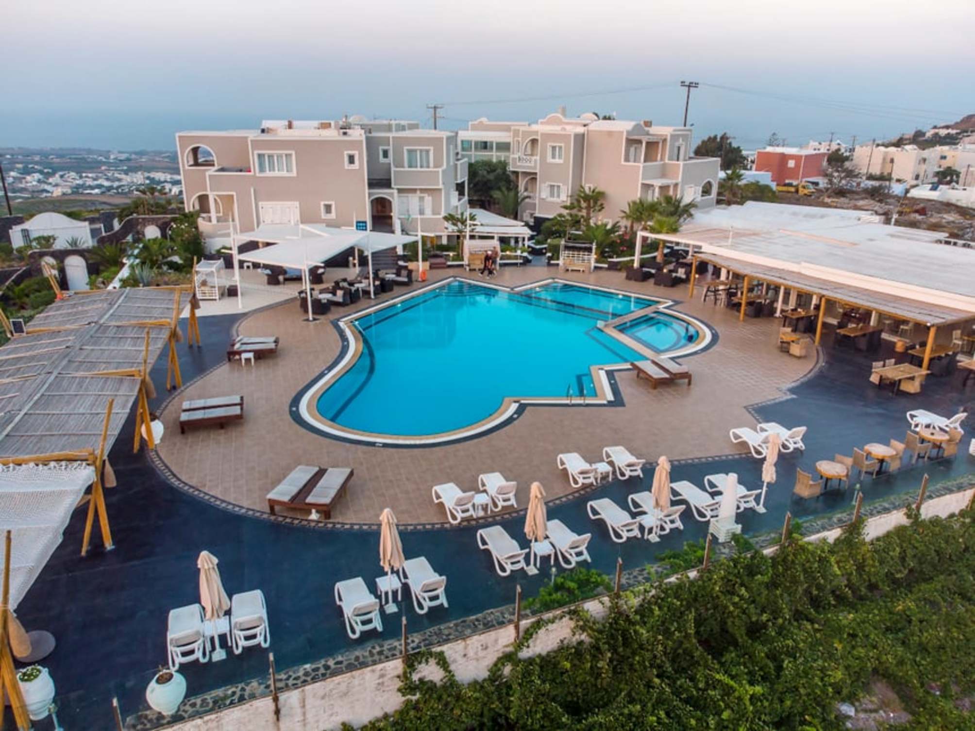 Orizontes Hotel Santorini 2