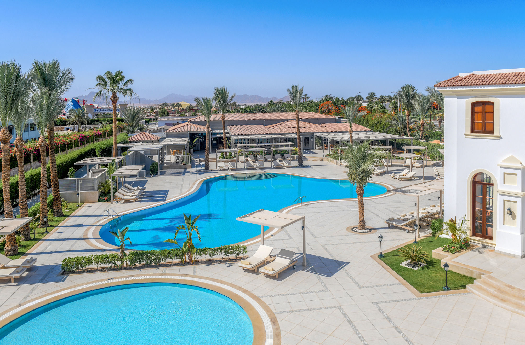 JAZ Fanara Residence 1