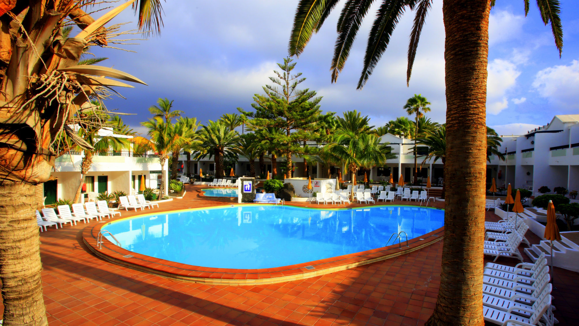 BLUESEA Playa Club 1