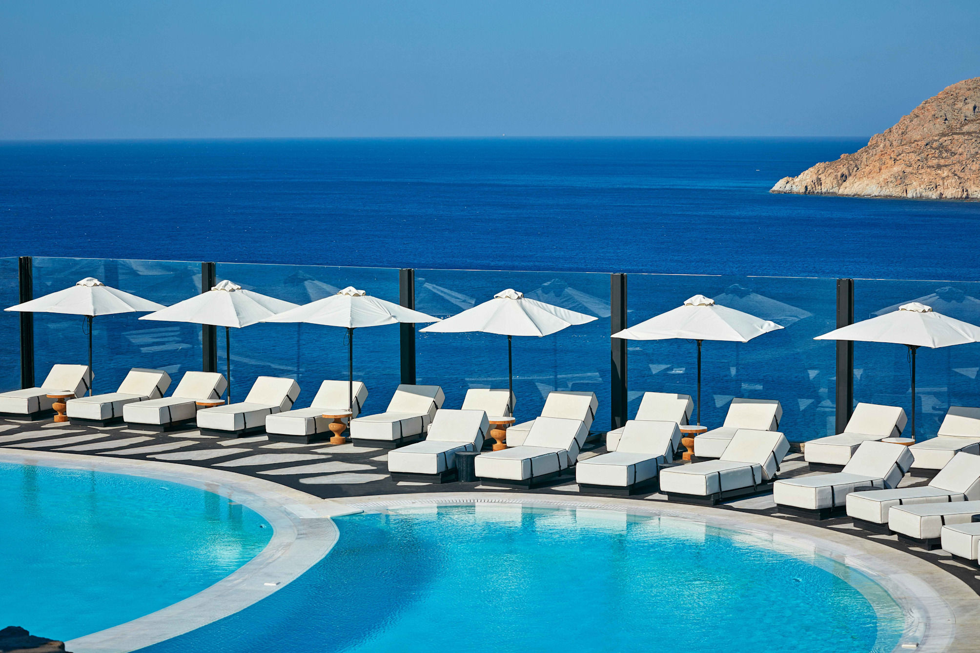 Royal Myconian - Leading Hotels of the World 1