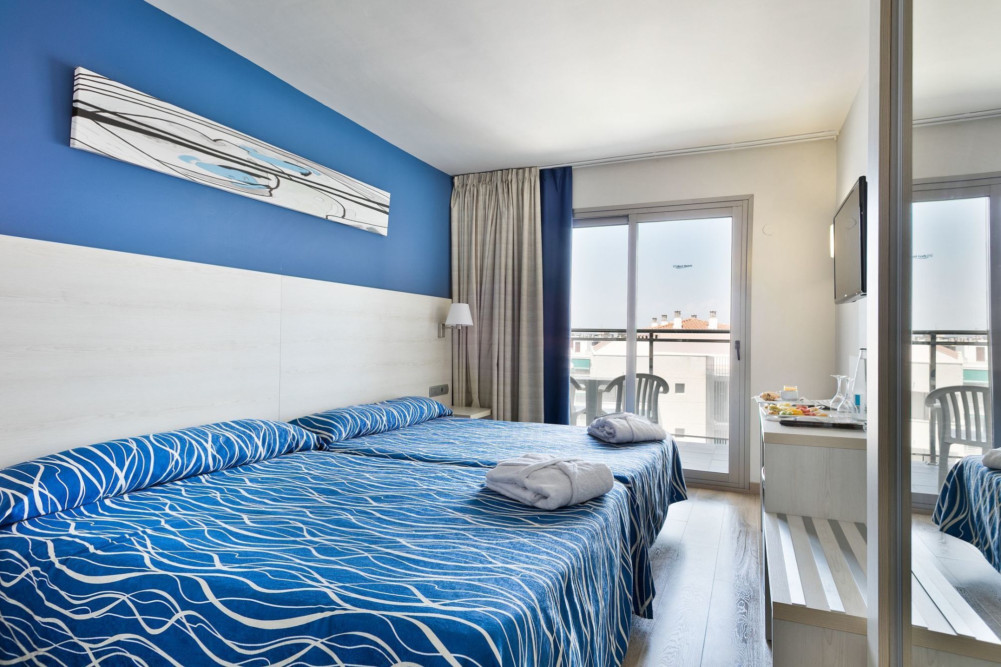 Doppelzimmer mit Poolblick