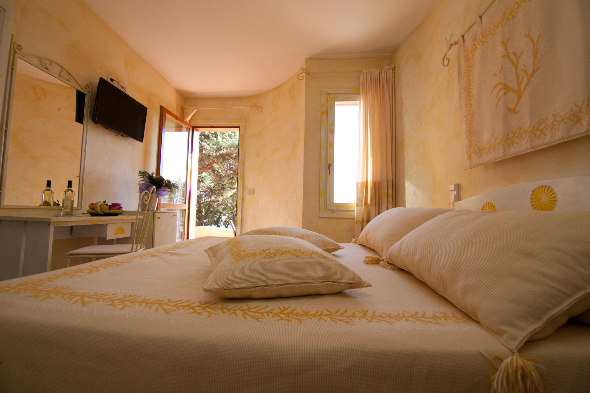 Quad Room