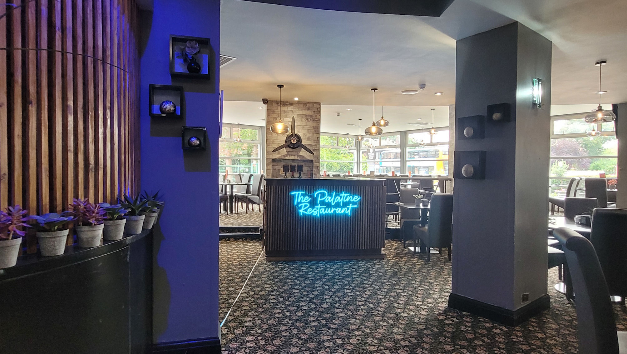 Airport Hotel Manchester 2