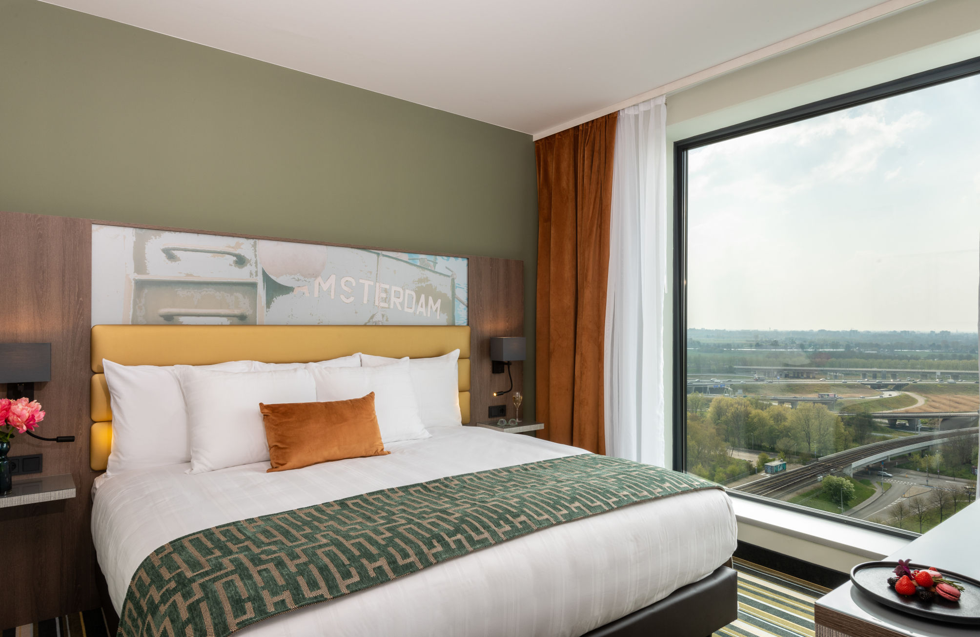 Leonardo Royal Hotel Amsterdam 1