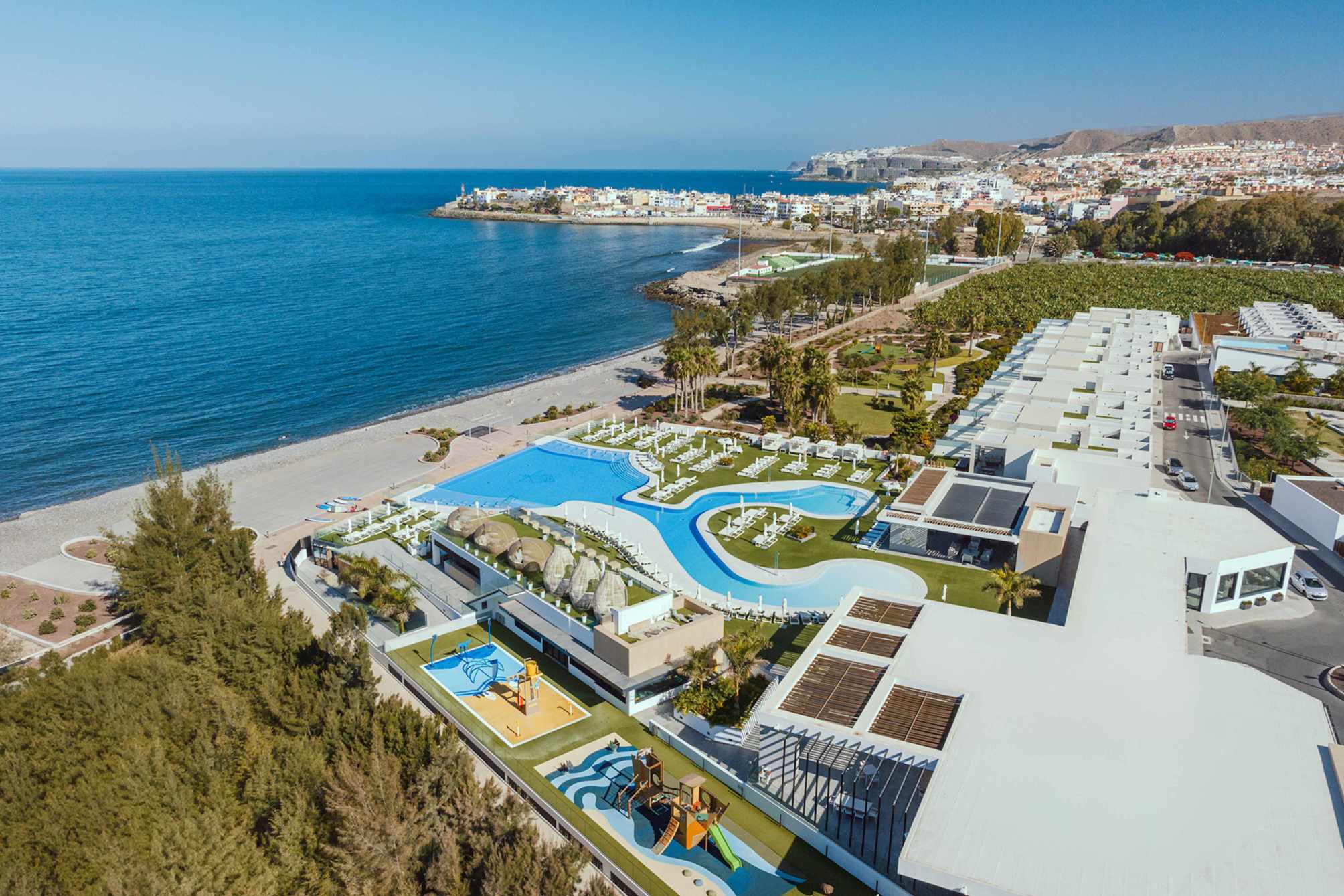 Resort Cordial Santa Águeda & Perchel Beach Club 1