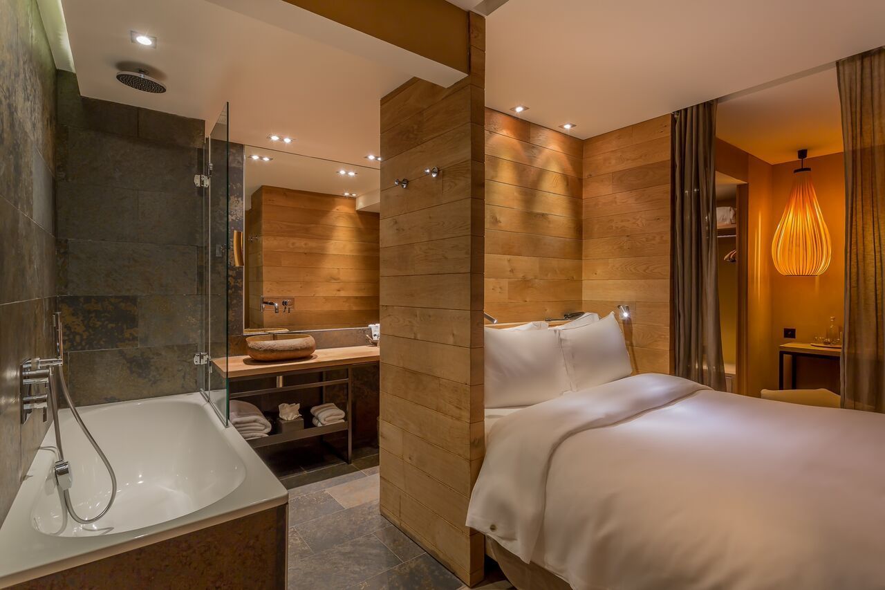 Hidden Hotel 1