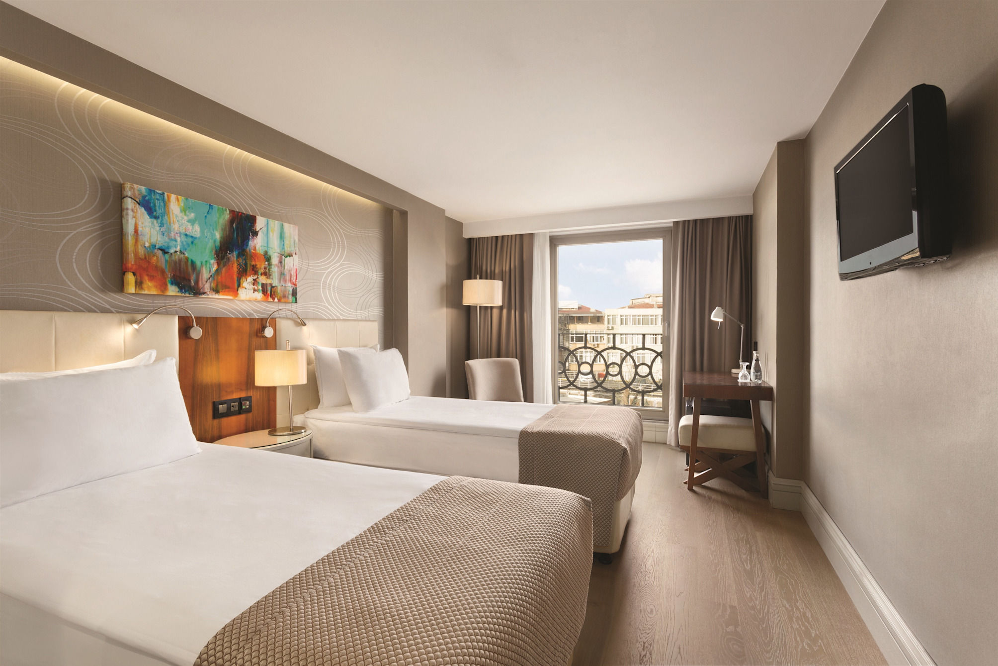 Ramada by Wyndham Istanbul Grand Bazaar 2