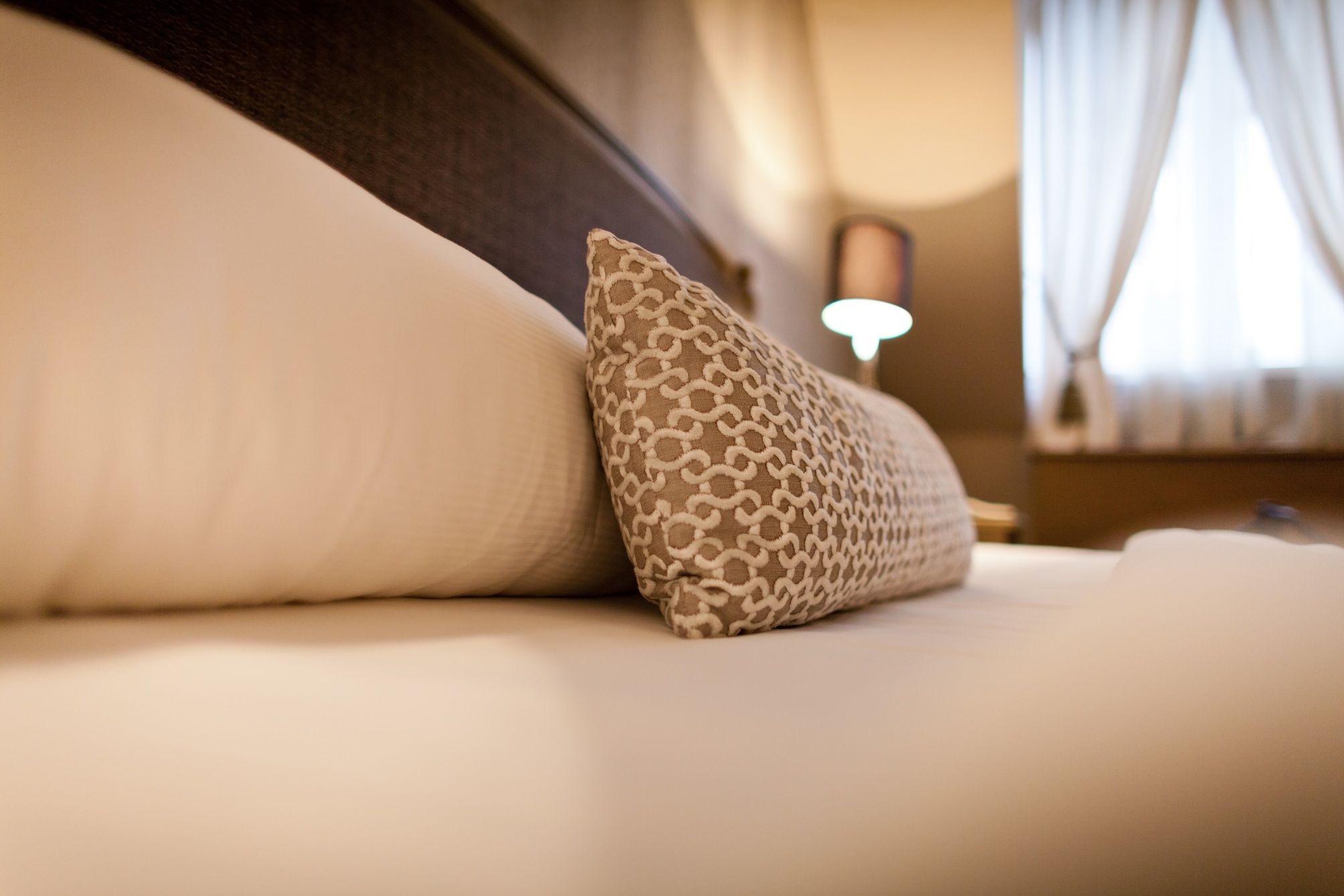 Friday Hotel 2