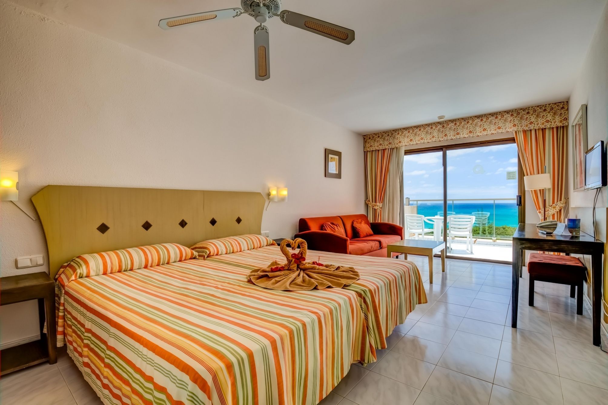 Standard Double Room with Sea View