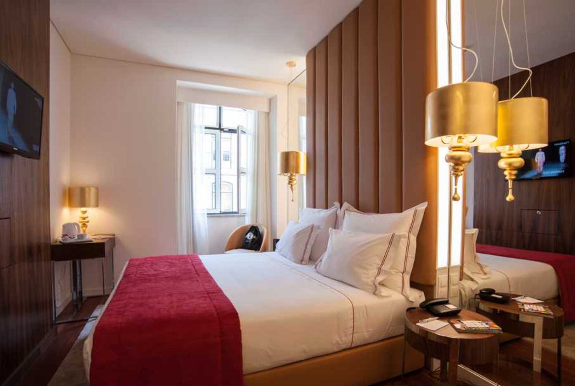 Double room with city view