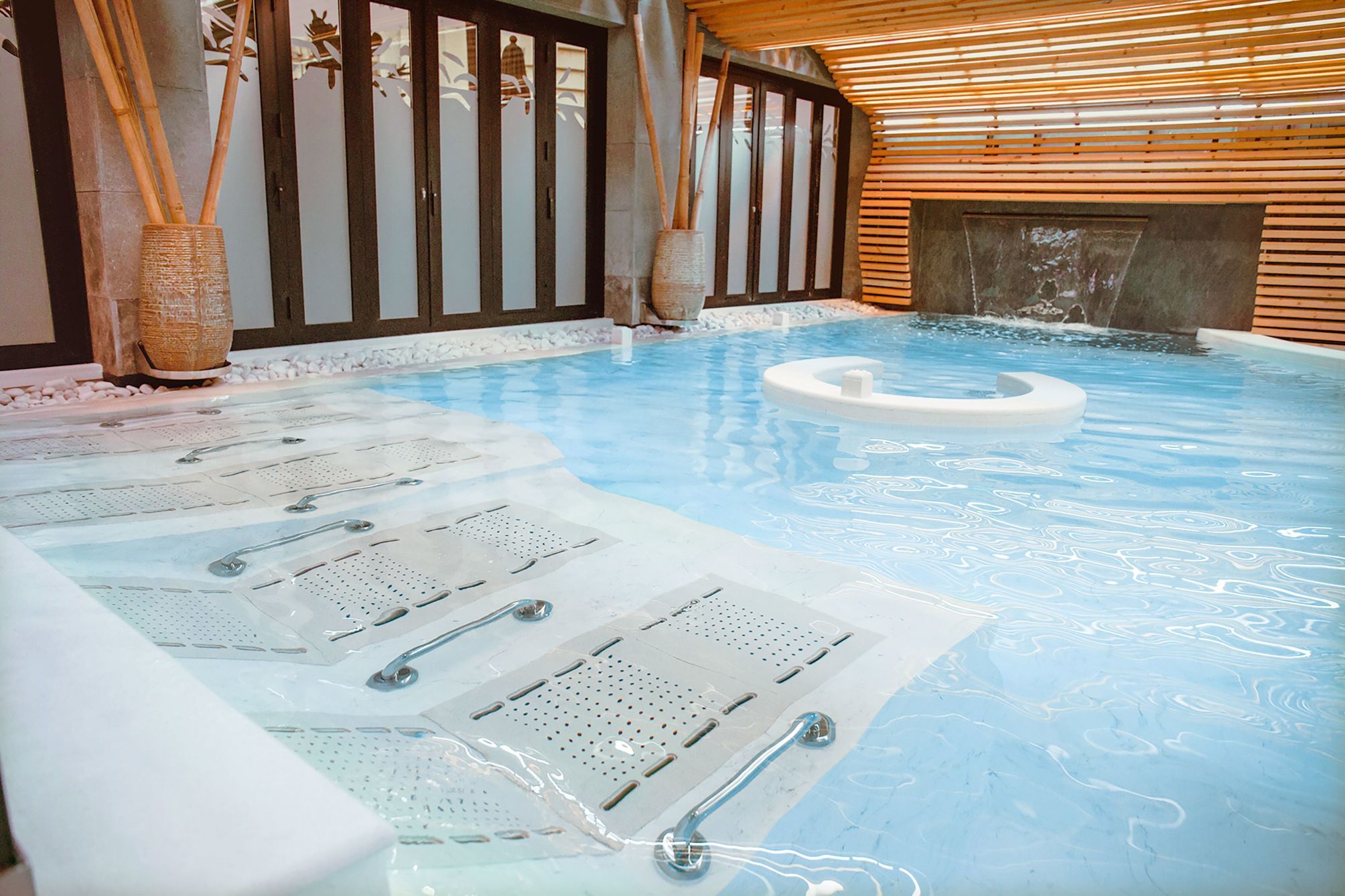 Bohemia Suites & Spa - Adults Only 2