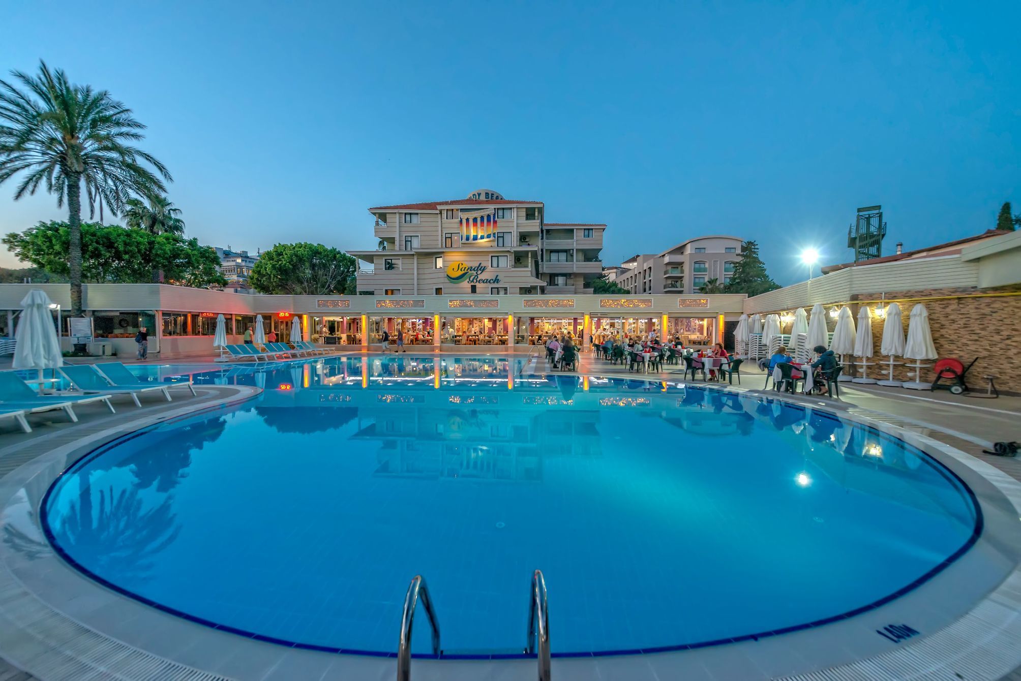 Sandy Beach Hotel 2