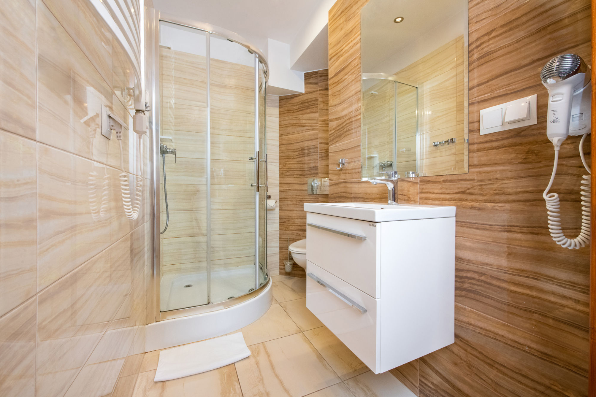 Standard Twin/Double Room