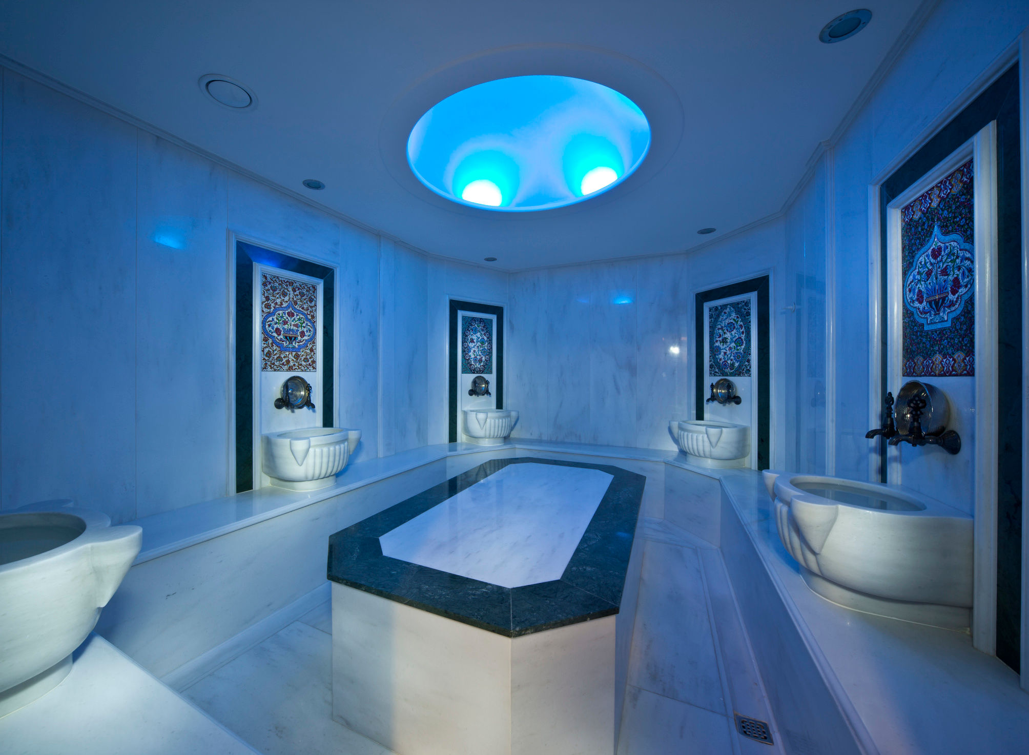 GLK PREMIER Acropol Suites & Spa 2