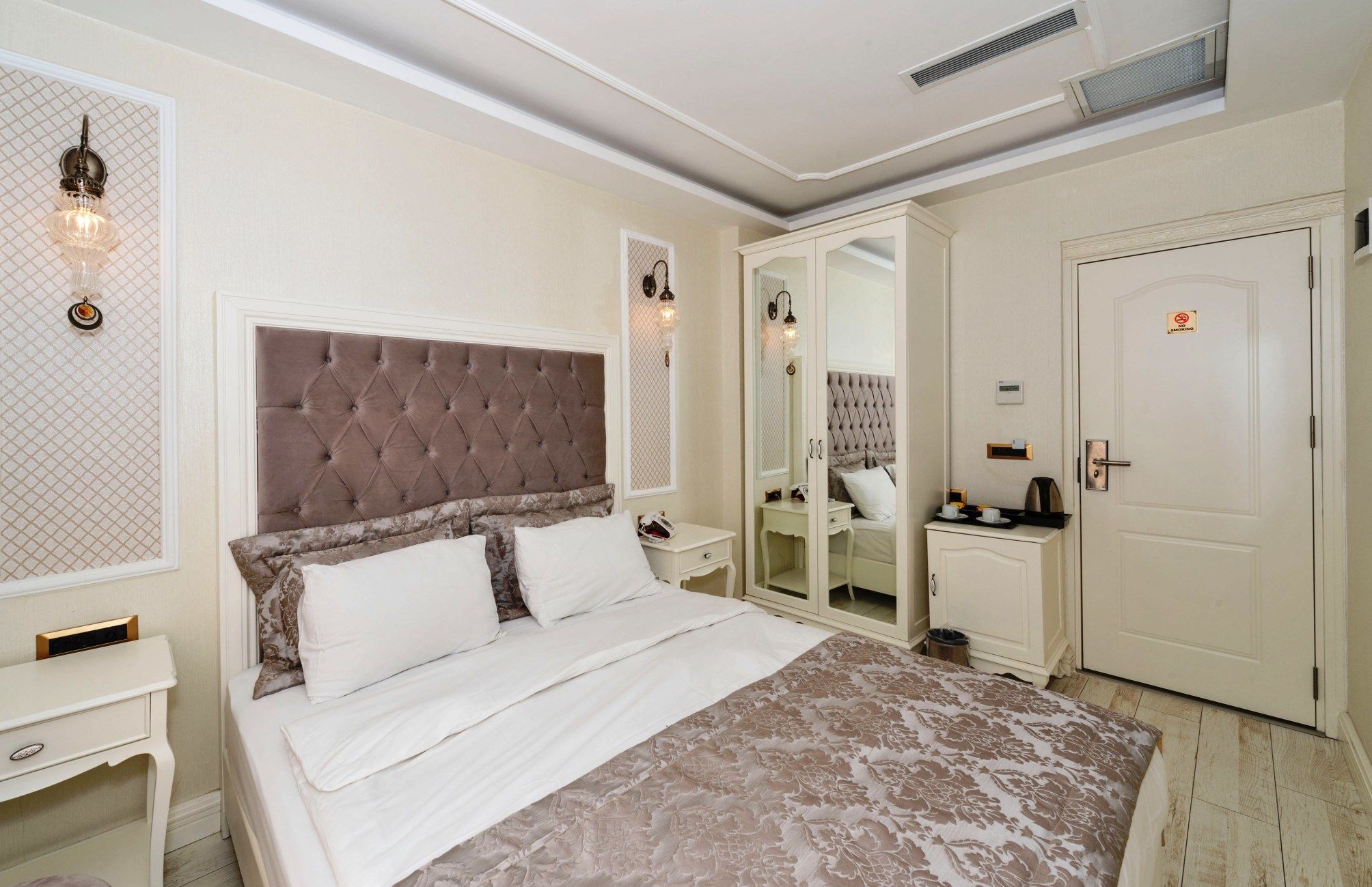 Standard Twin/Double Room