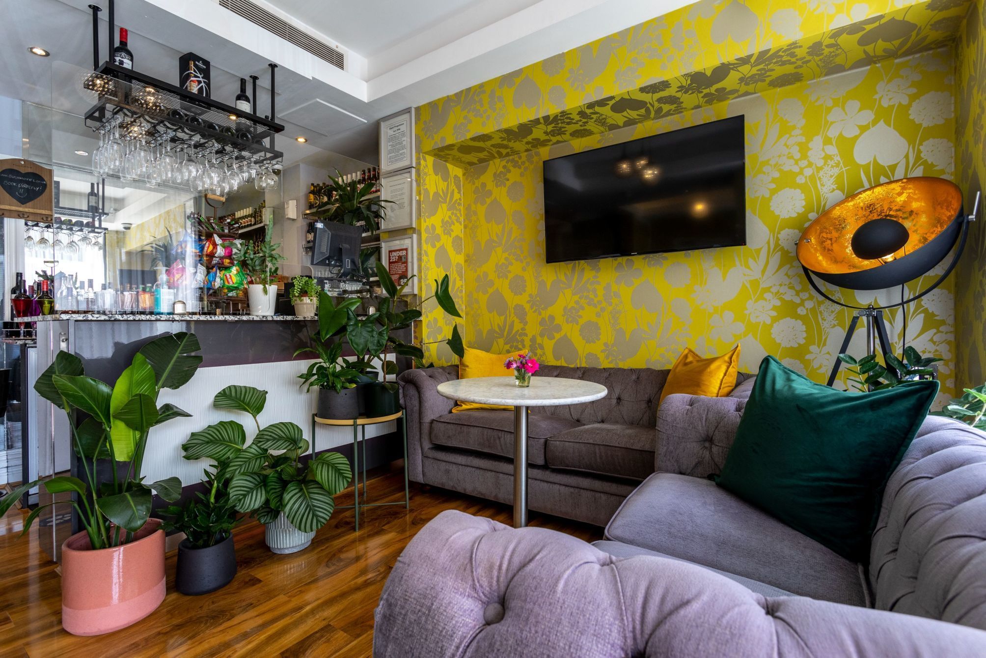 Hotel Shepherds Bush London 1