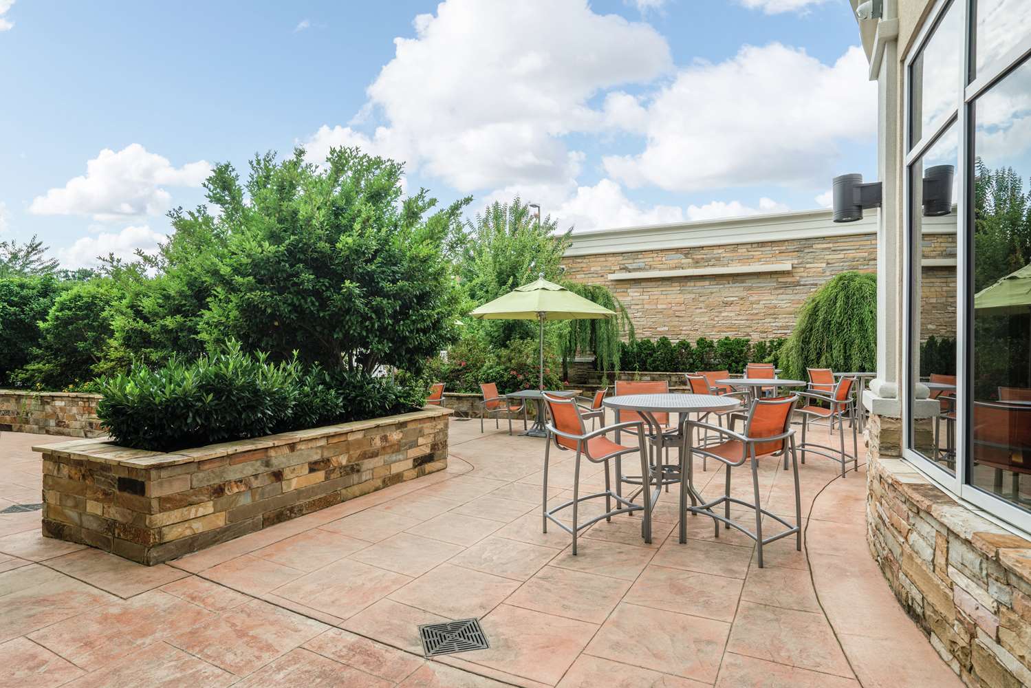 Hilton Garden Inn Dalton 2
