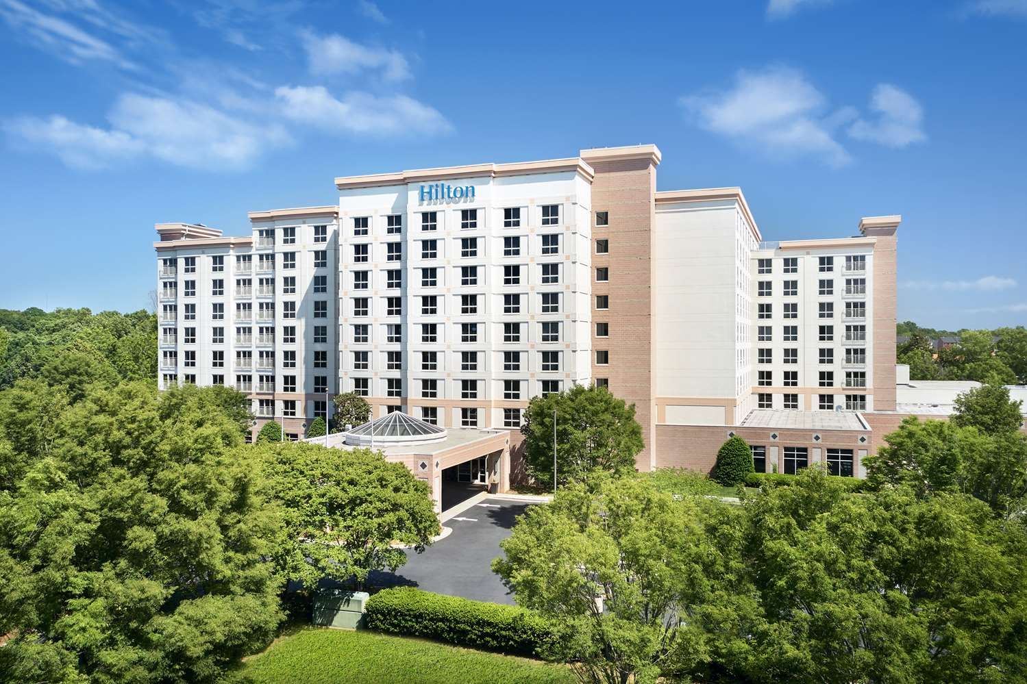 Hilton Charlotte Airport Hotel 2