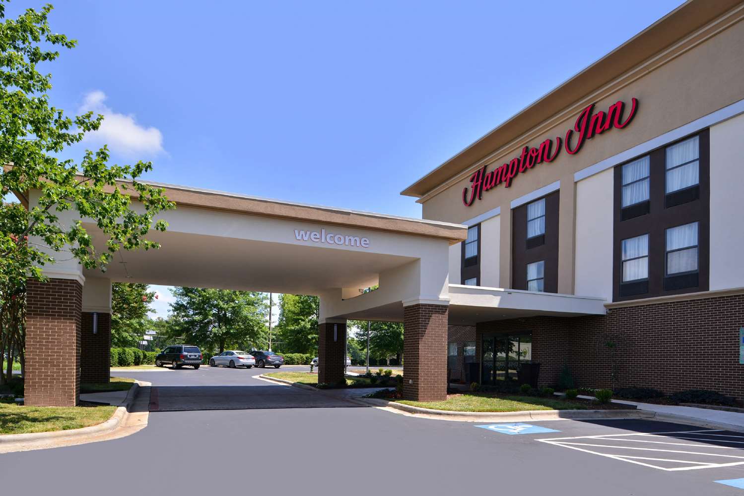 Hampton Inn Greensboro-East 1