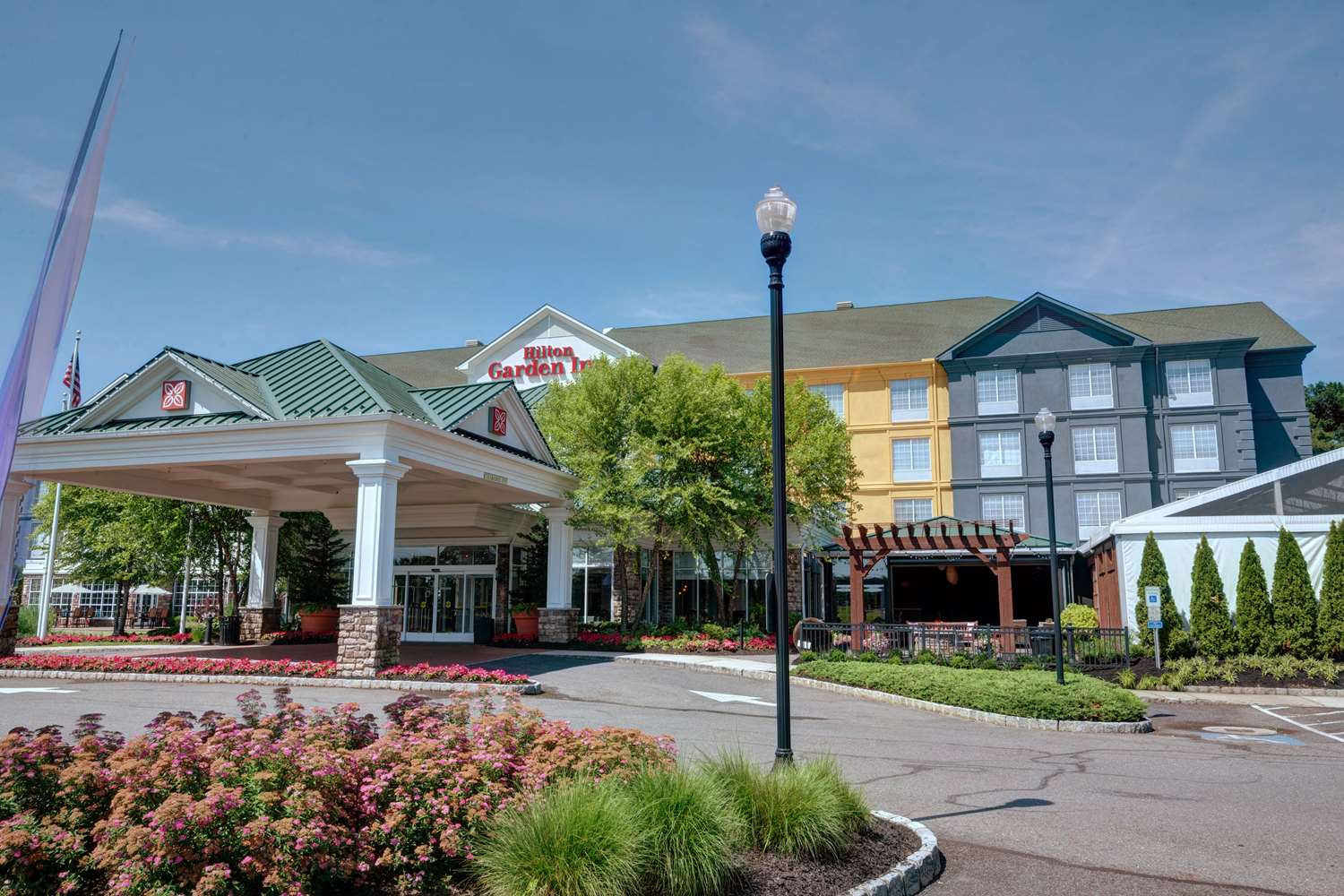 Hilton Garden Inn Hamilton 1