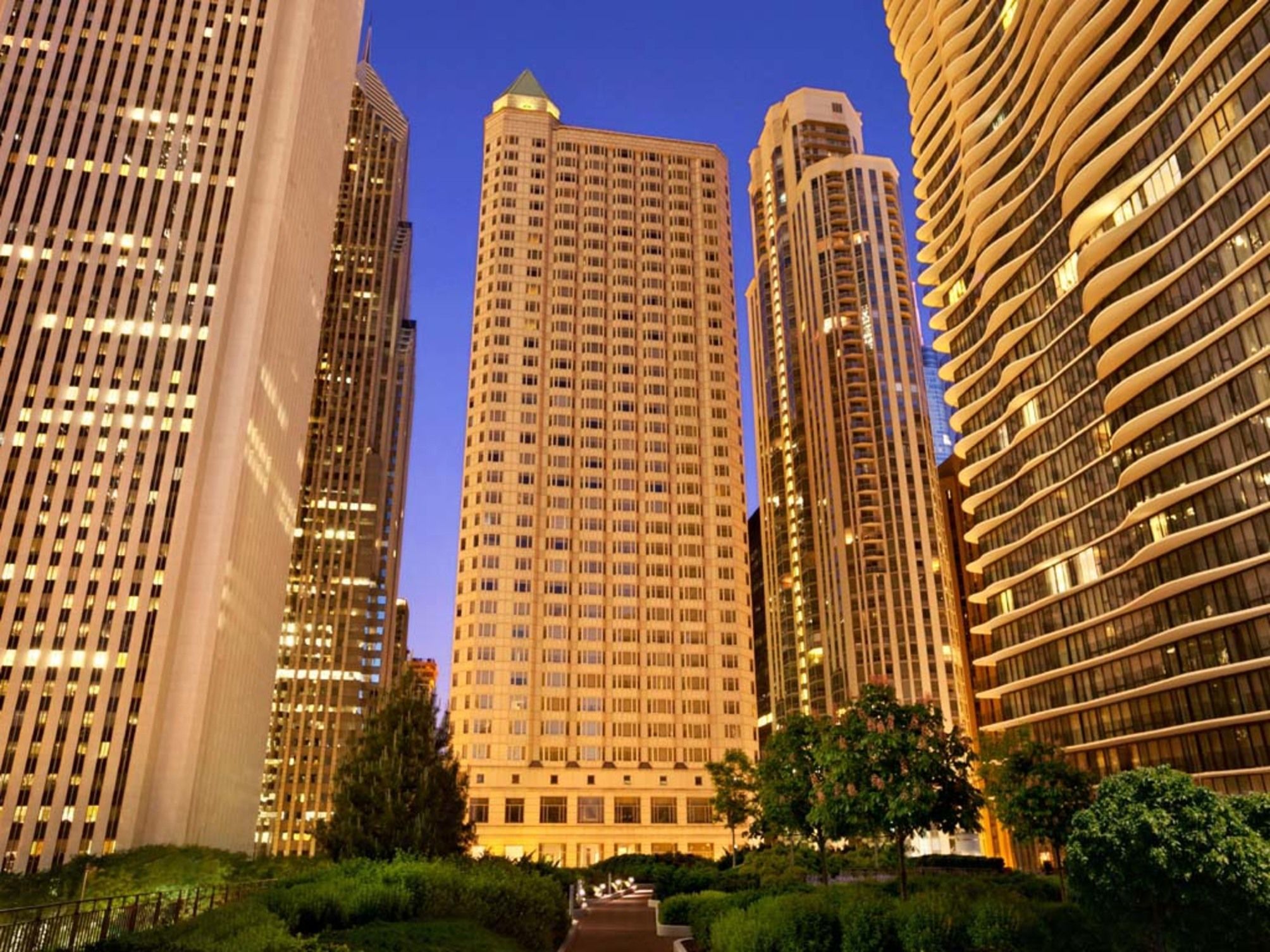Fairmont Chicago Millennium Park 1