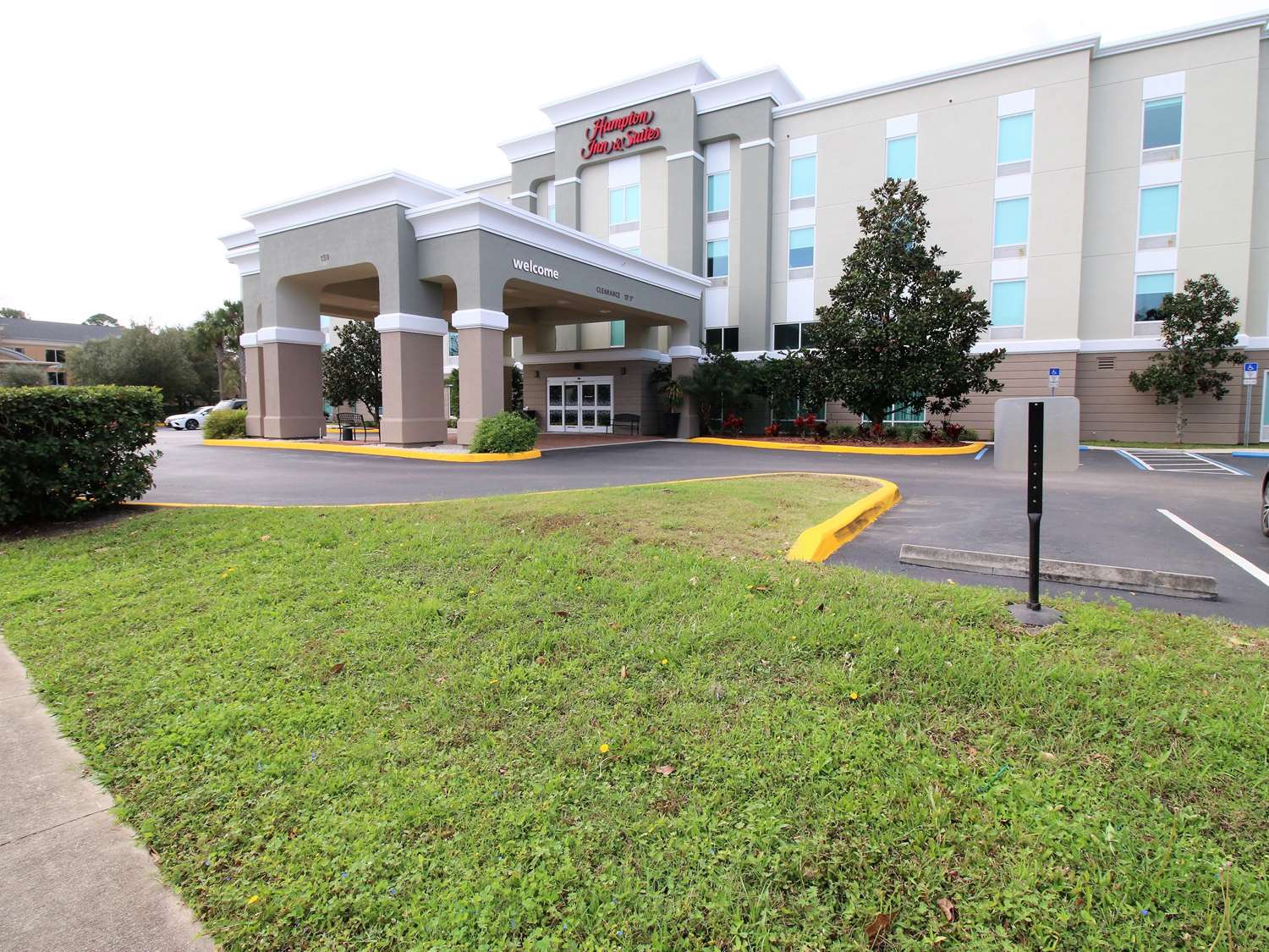 Hampton Inn & Suites Palm Coast 1