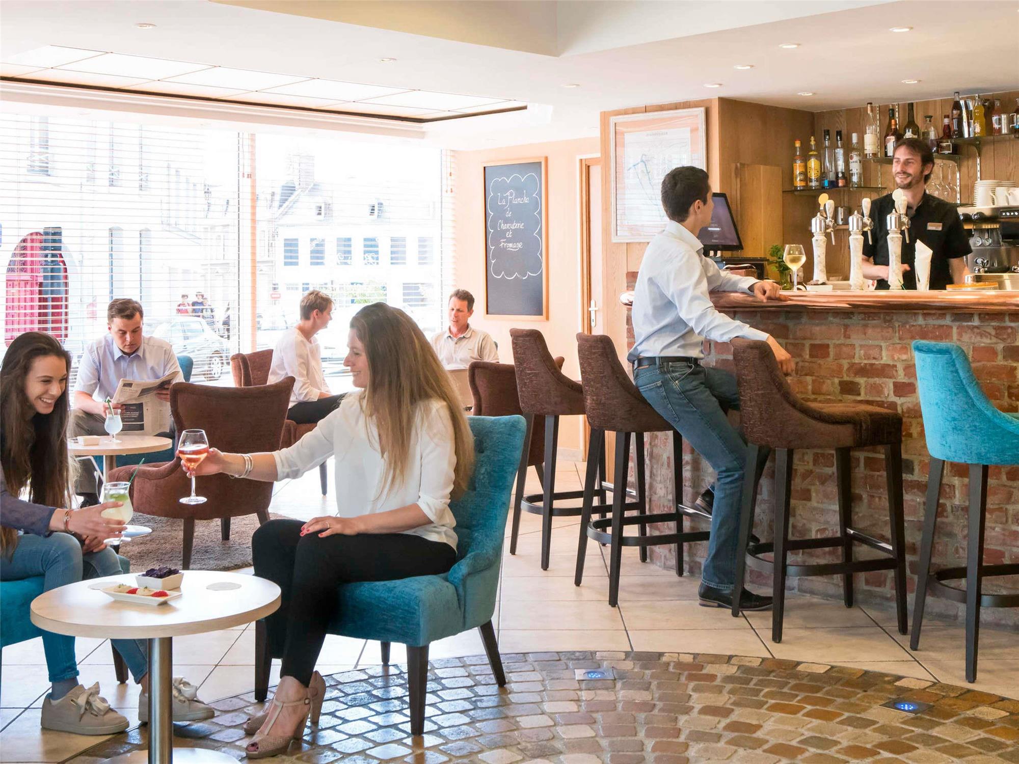 Mercure Abbeville Centre – Porte de La Baie de Somme 2