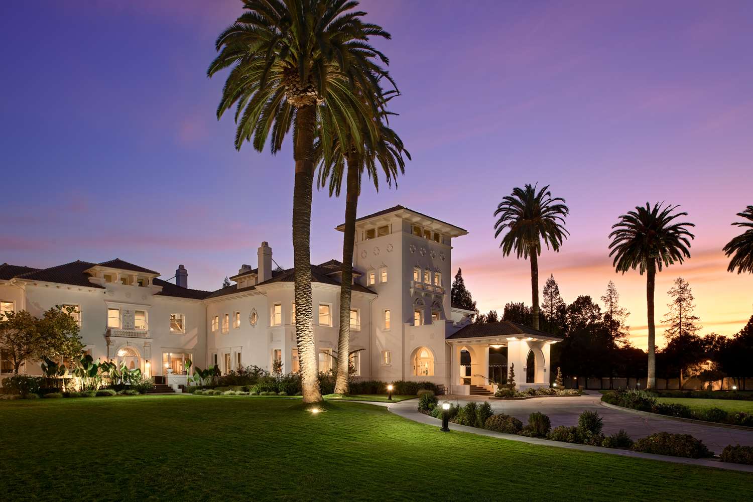 Hayes Mansion San Jose, Curio Collection by Hilton 2
