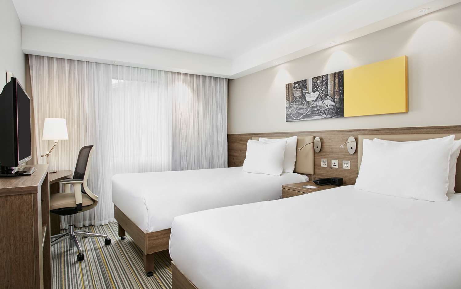Twin room