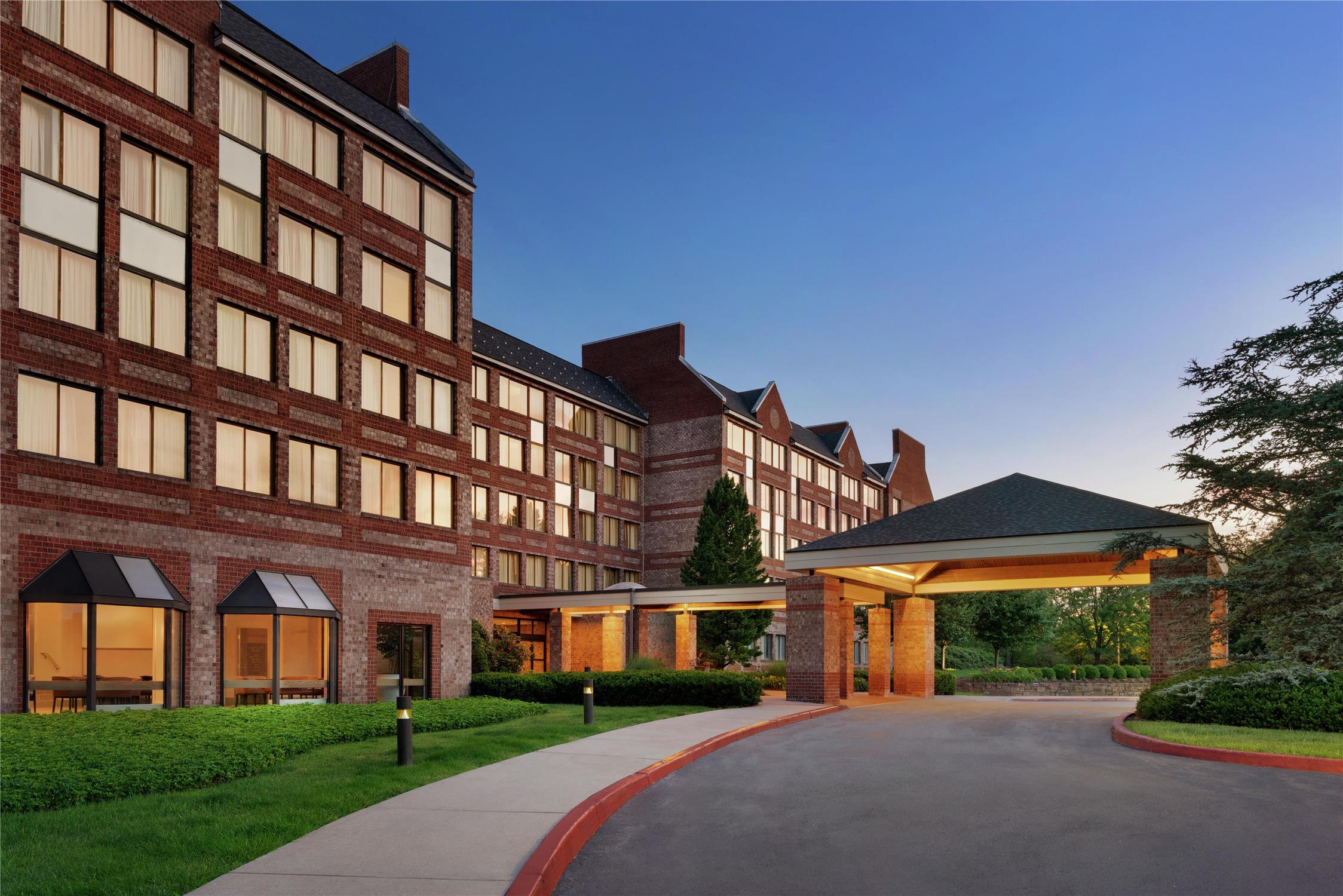 Embassy Suites by Hilton Philadelphia Valley Forge 1
