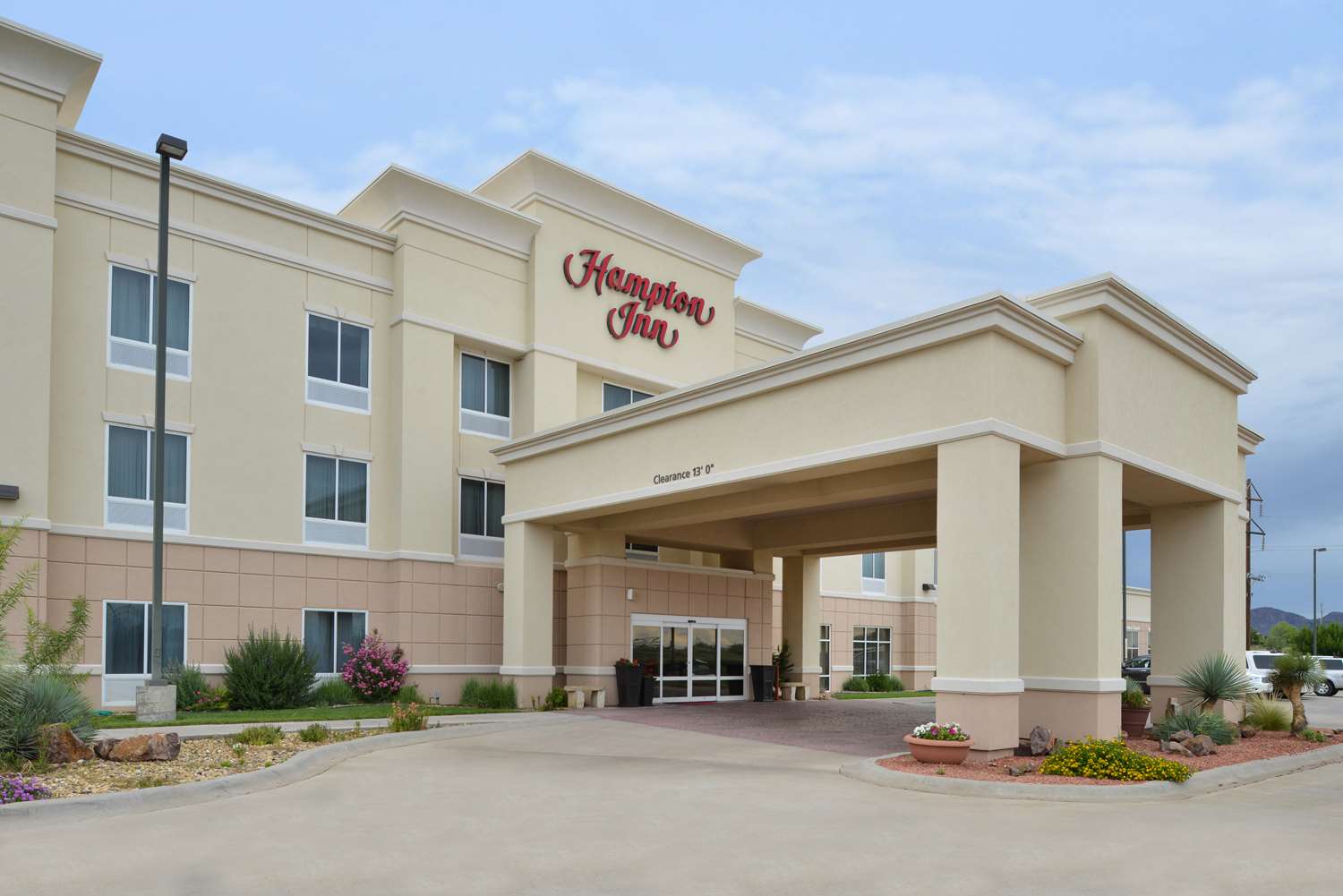 Hampton Inn Alpine 1