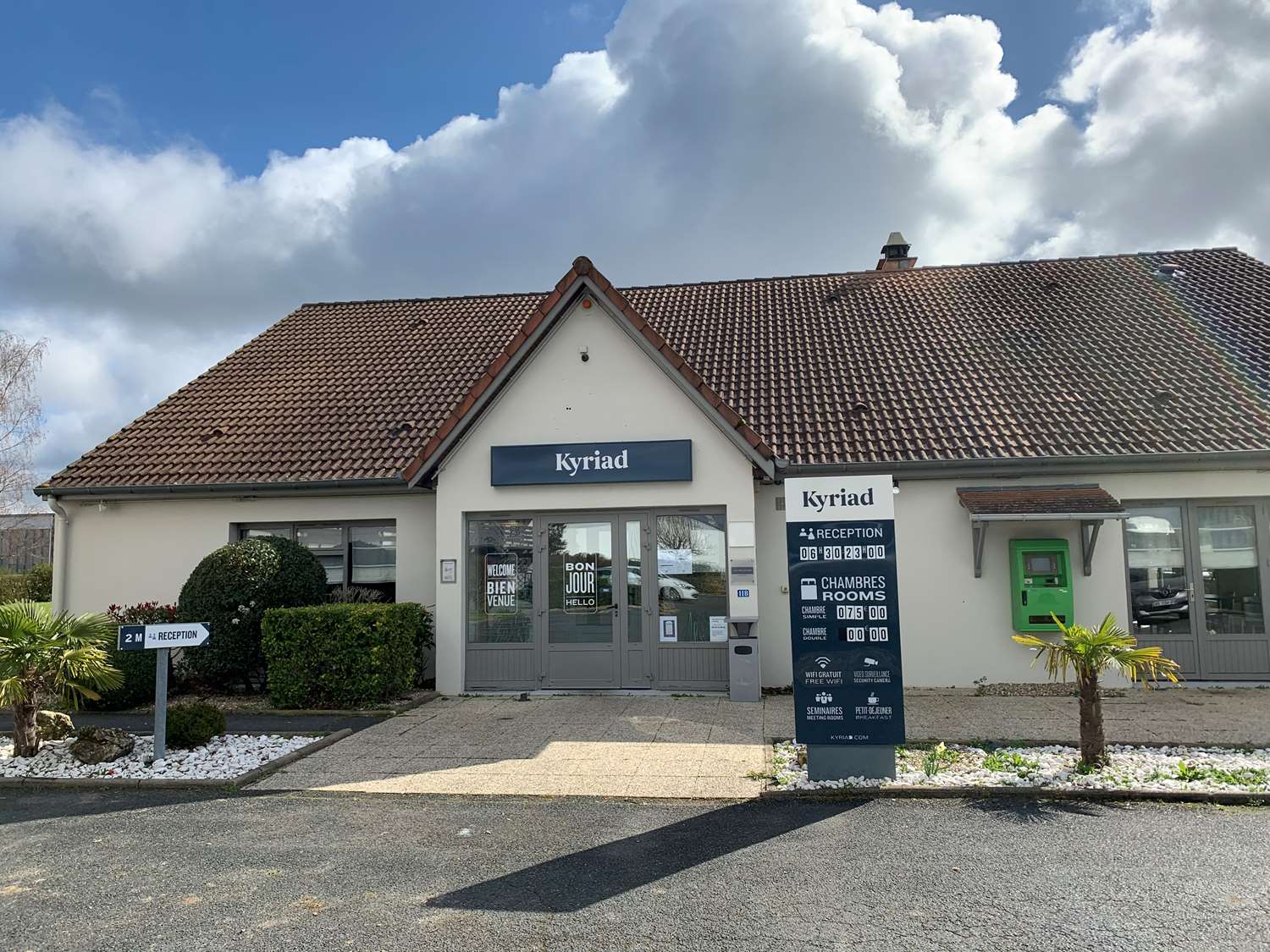 Kyriad Chateauroux - Saint Maur 1