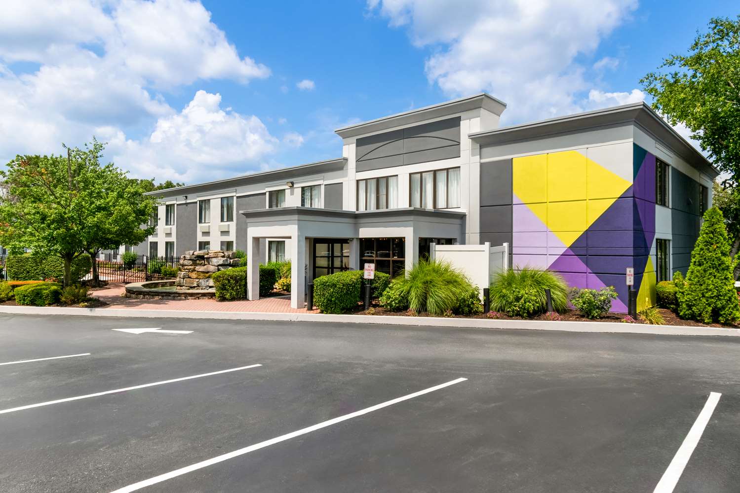 Spark By Hilton Hummelstown Hershey 1
