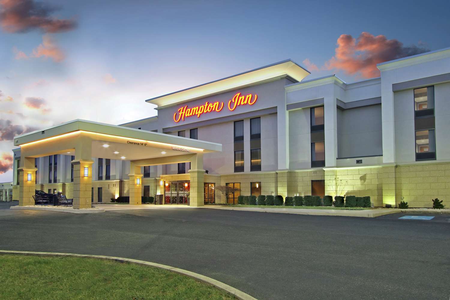Hampton Inn Hagerstown-I-81 1