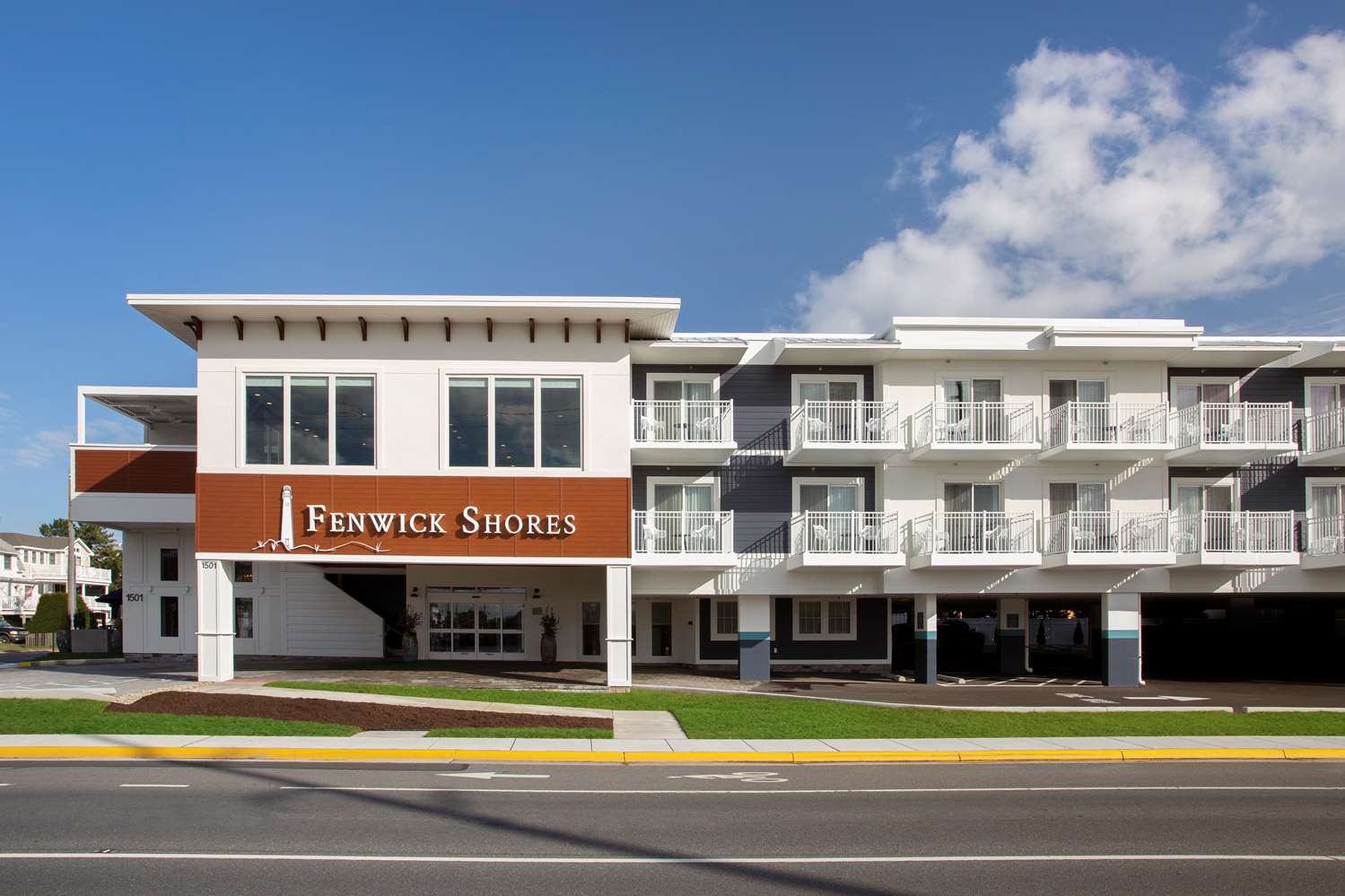 Fenwick Shores, Tapestry Collection by Hilton 2