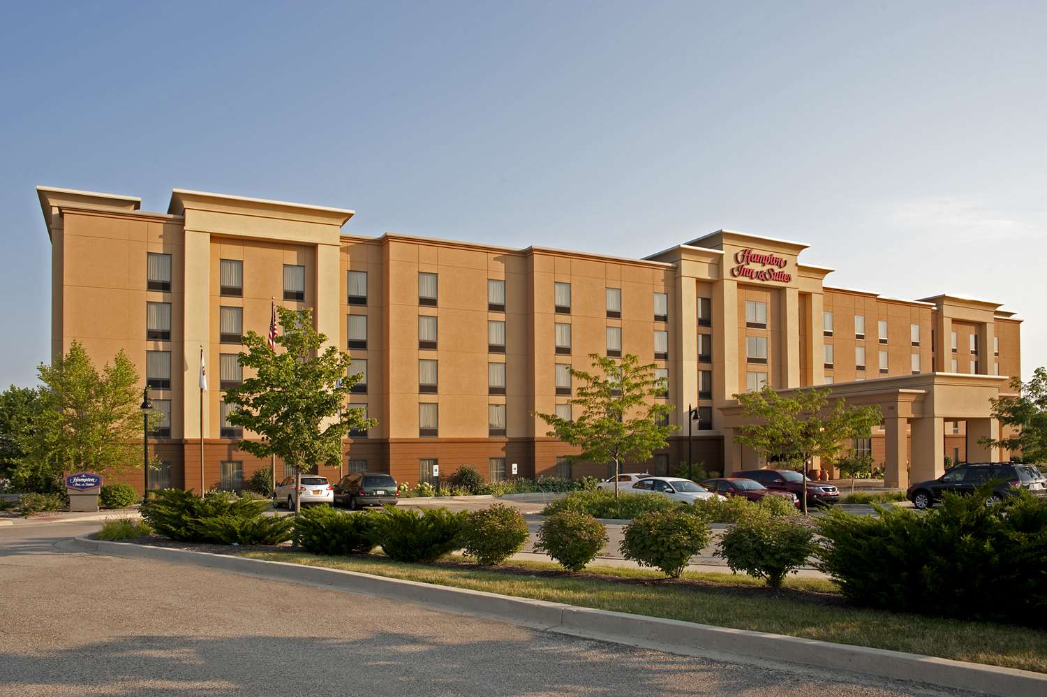 Hampton Inn & Suites Bloomington-Normal 1