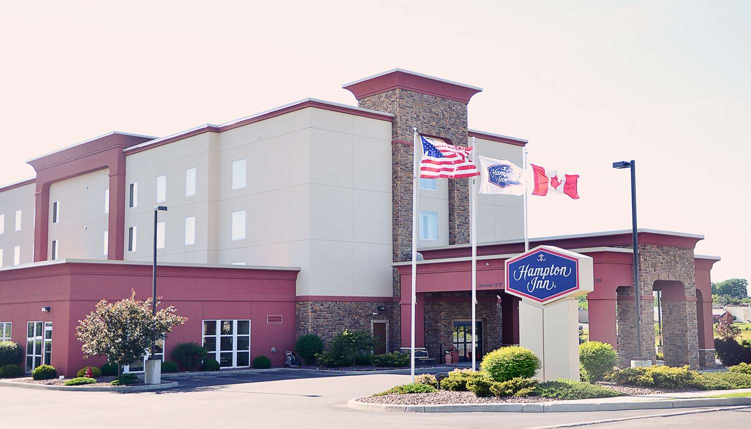 Hampton Inn Watertown 1
