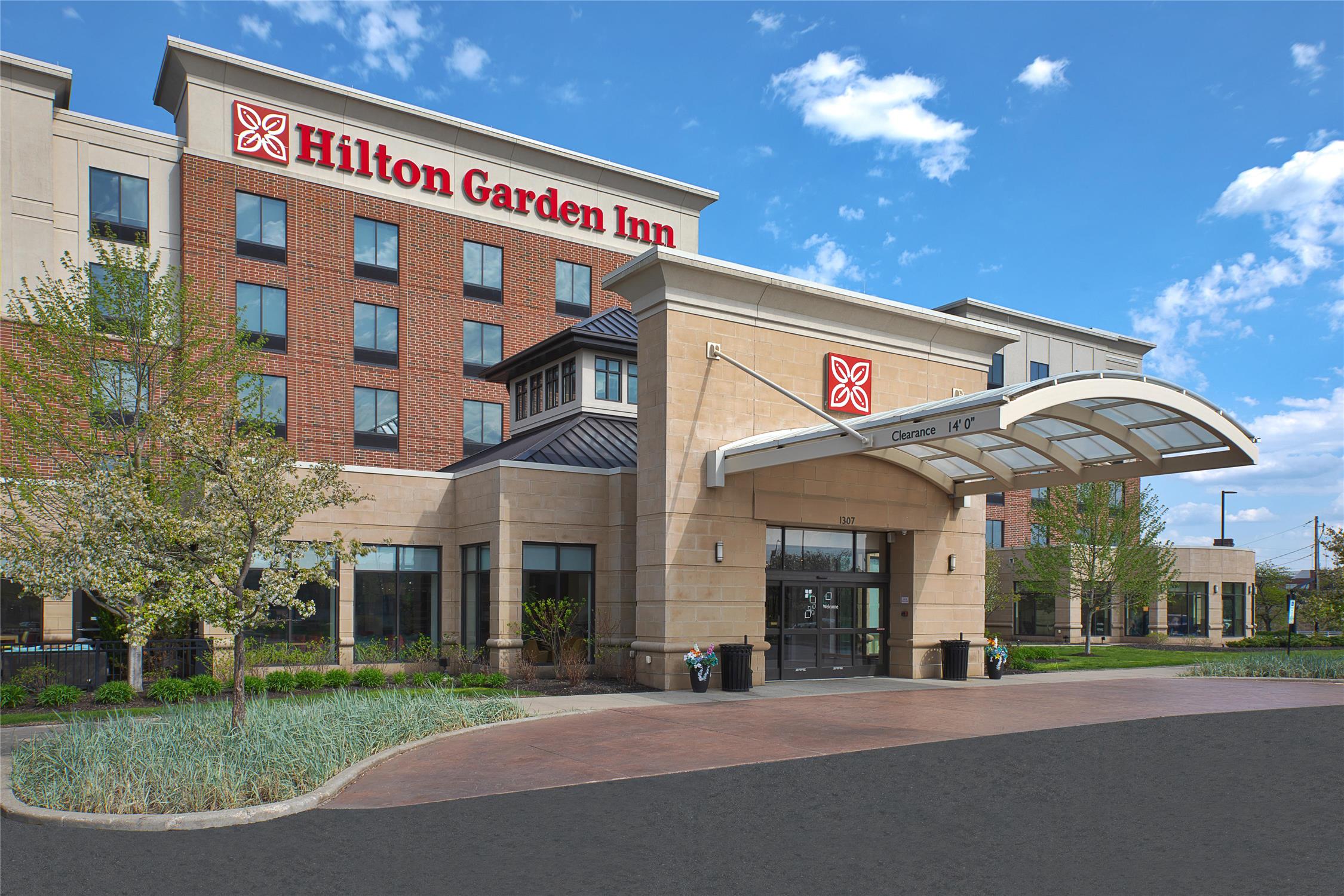 Hilton Garden Inn Akron 1