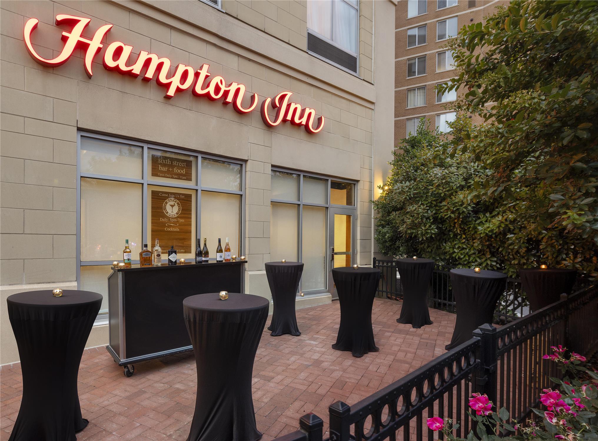 Hampton Inn Washington DC - Convention Center 2