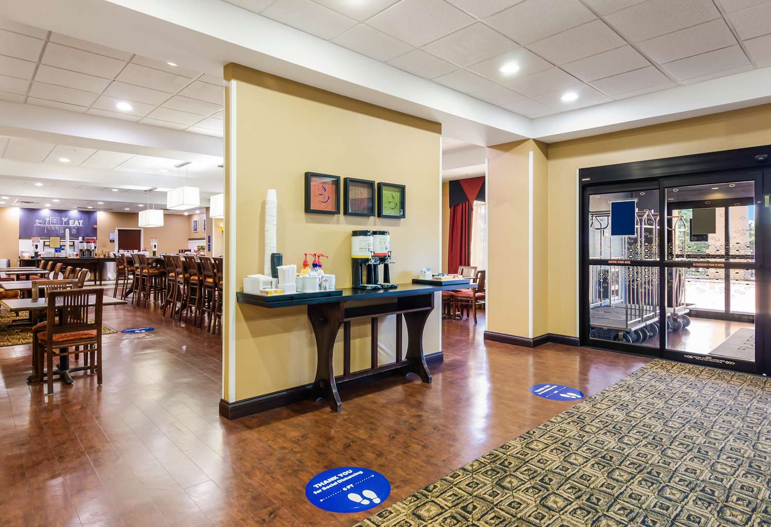 Hampton Inn Galax 2