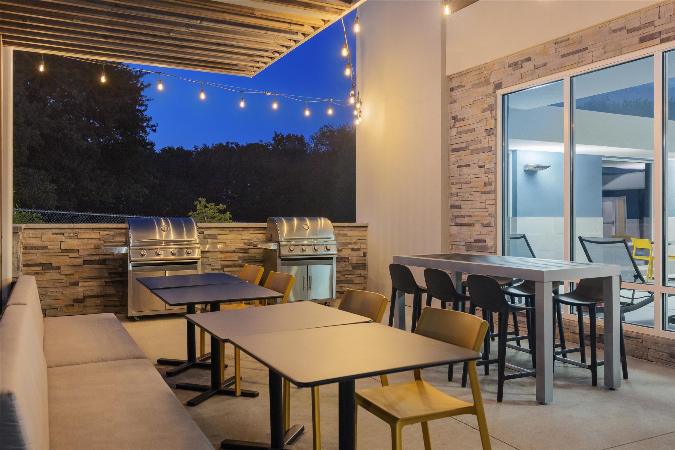 Home2 Suites By Hilton Springfield 2