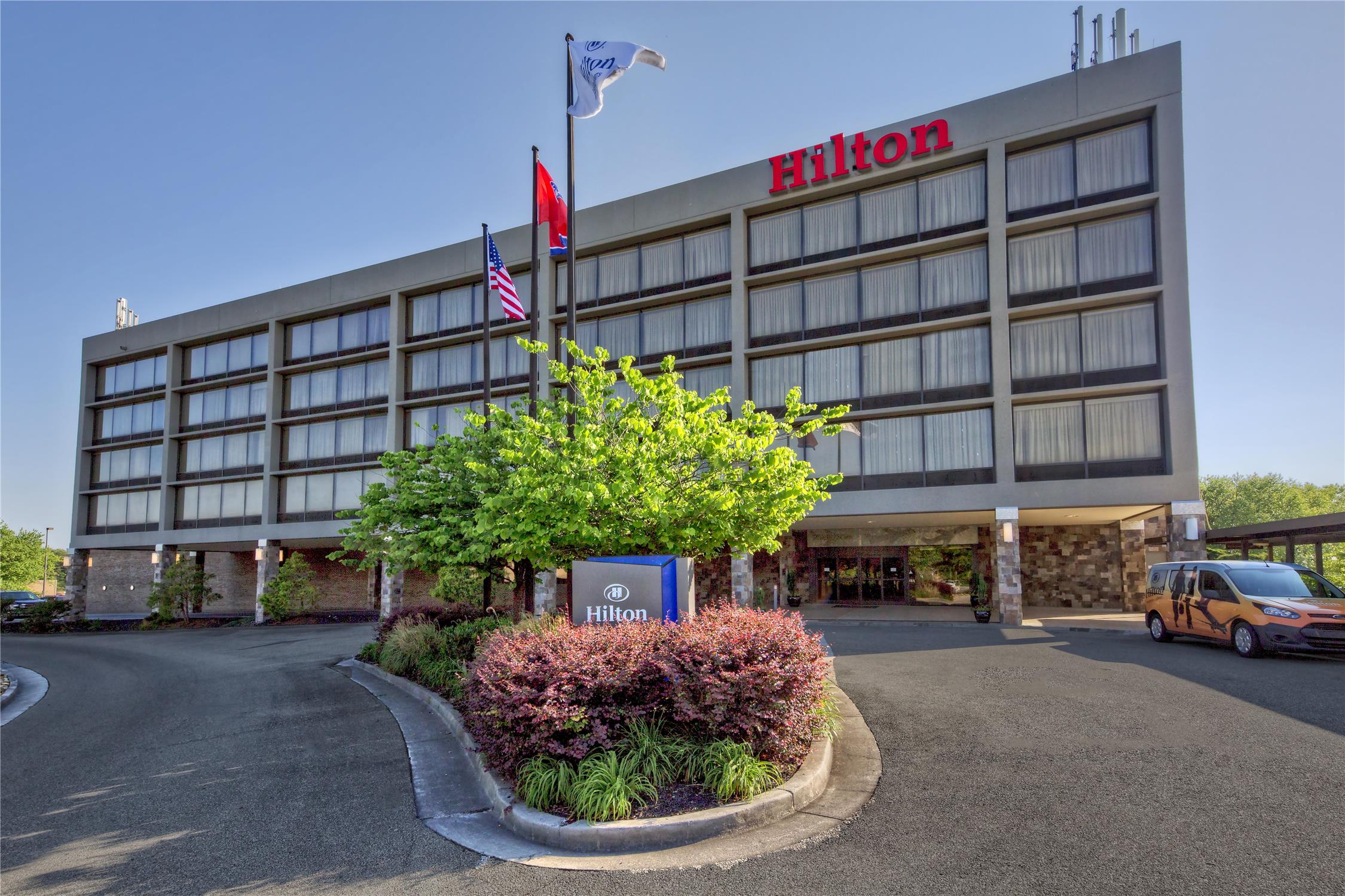 Hilton Knoxville Airport 1