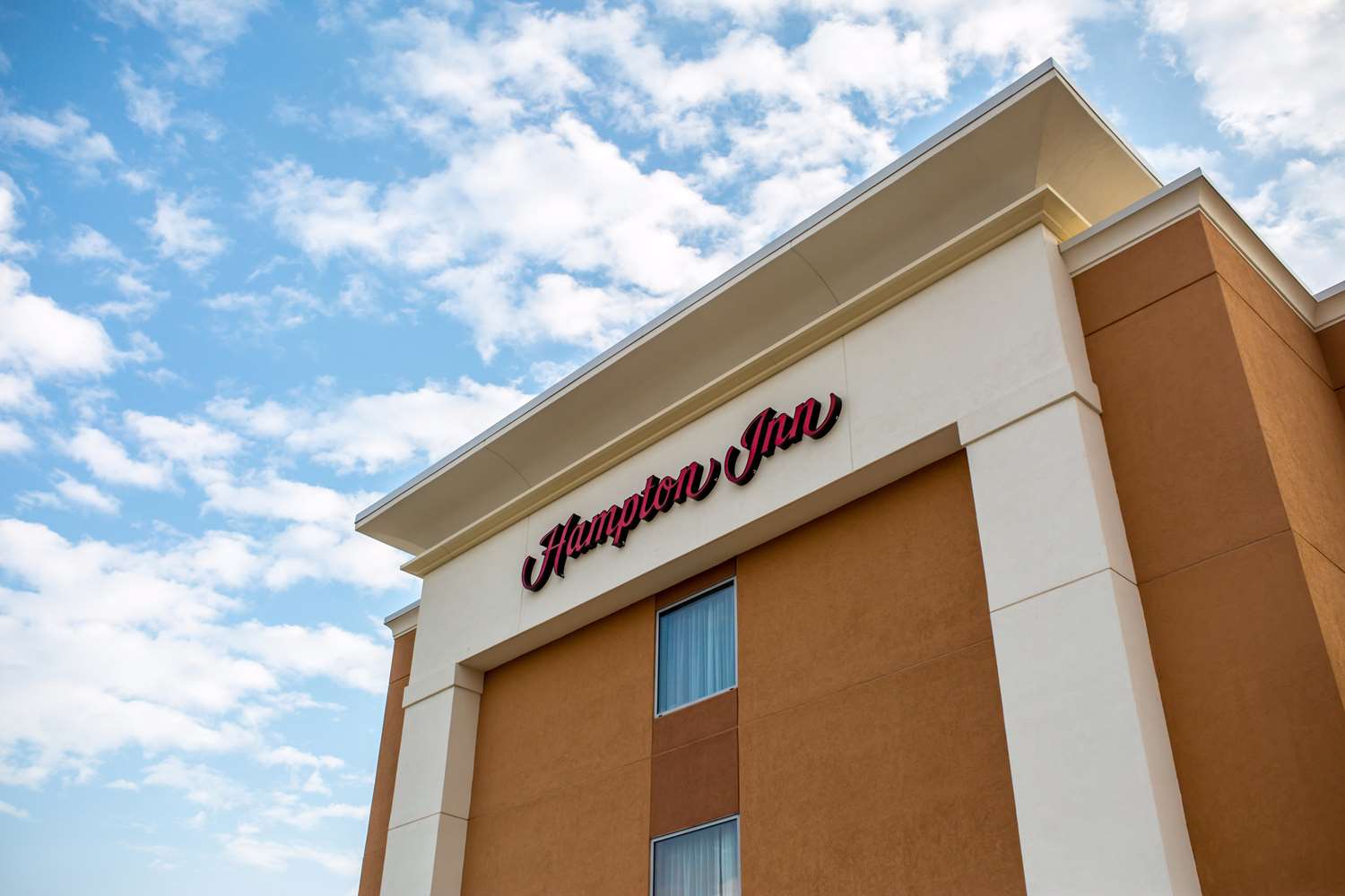Hampton Inn-Pontiac 2