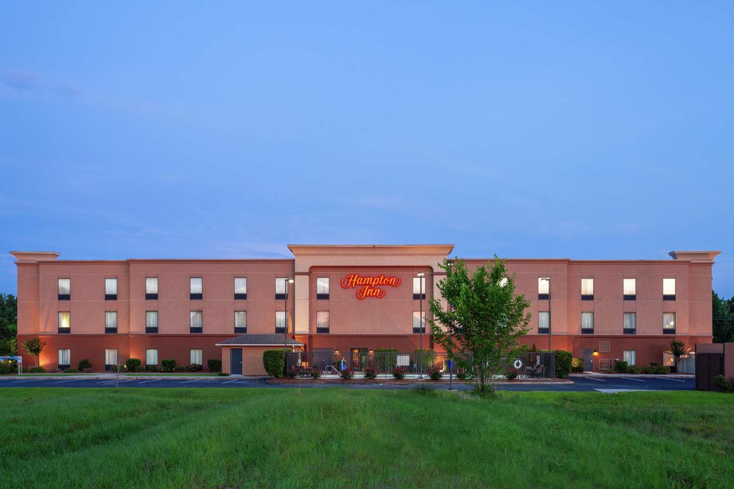 Hampton Inn Ozark, AL 2