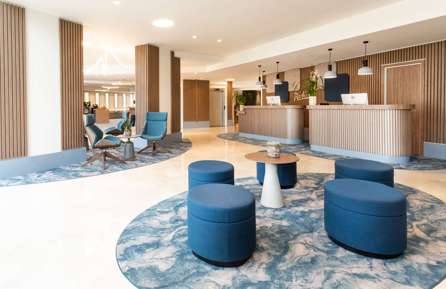 Radisson Hotel Nice Airport 2