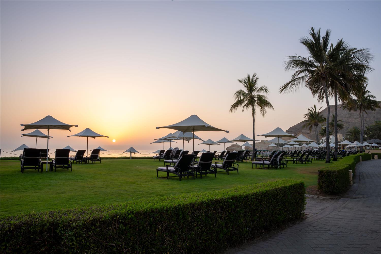 DoubleTree By Hilton Muscat Al Waha 2